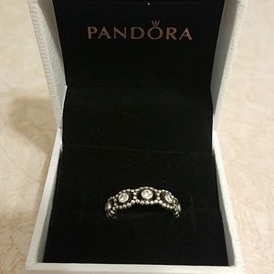 Pandora Ring